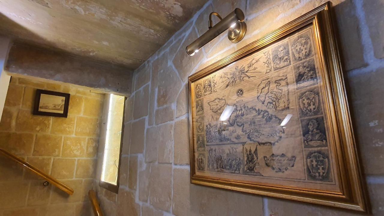 St. John Apartment *